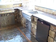After, Pearland, Texas, Outdoor Kitchen, Veneer Stone, Retaining Wall, Brick Paver Patio